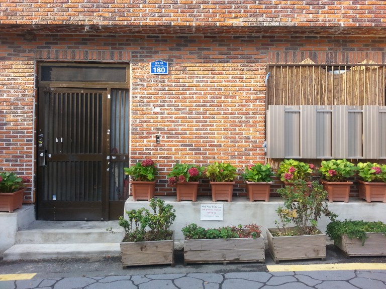 I'm fond of houses made of bricks