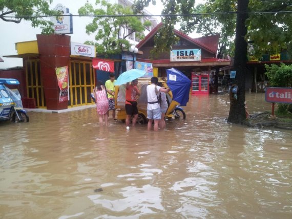 boracay-flood